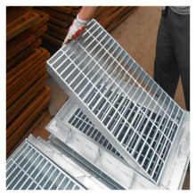 熱浸鍍鋅鋼格板 堅(jiān)固耐用的工業(yè)與建筑理想選擇